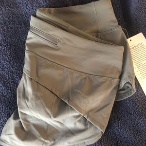 Speed up short size 6